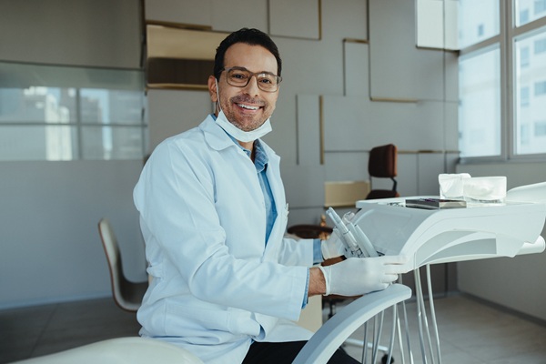 What To Know If A Dentist Needs To Complete A Dental Deep Cleaning