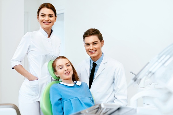 The Benefits Of Older Adults Working With A Family Dentist