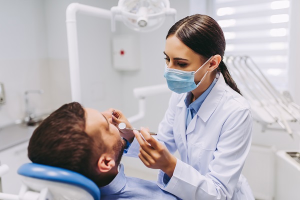 A General Dentist Discusses The Importance Of Dental Cleanings