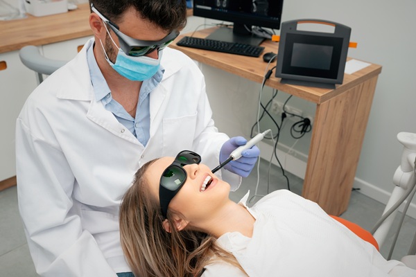 See A Laser Dentist For A Painless Treatment
