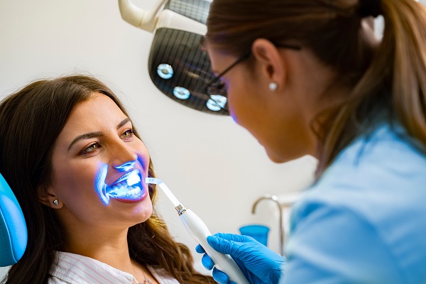 How A Prosthodontist Uses Laser Dentistry