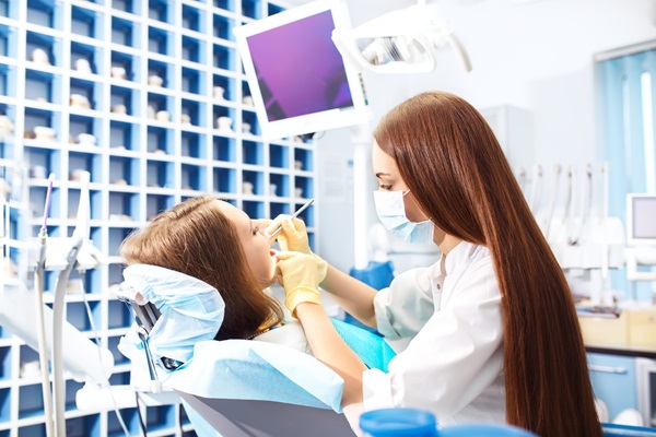 Professional Teeth Whitening: In Office Vs  At Home Options
